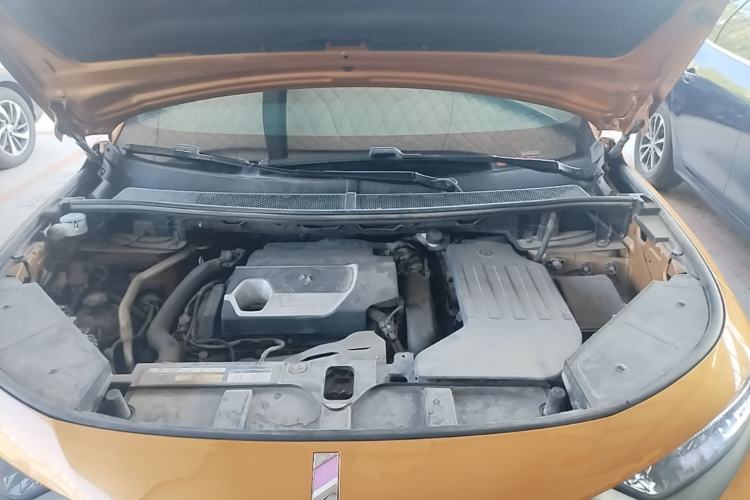Used DS 7 2018 45THP Sport Edition Engine Bay