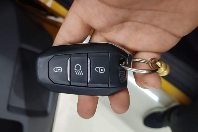 Used DS 7 2018 45THP Rivoli Prestige Edition Interior 1