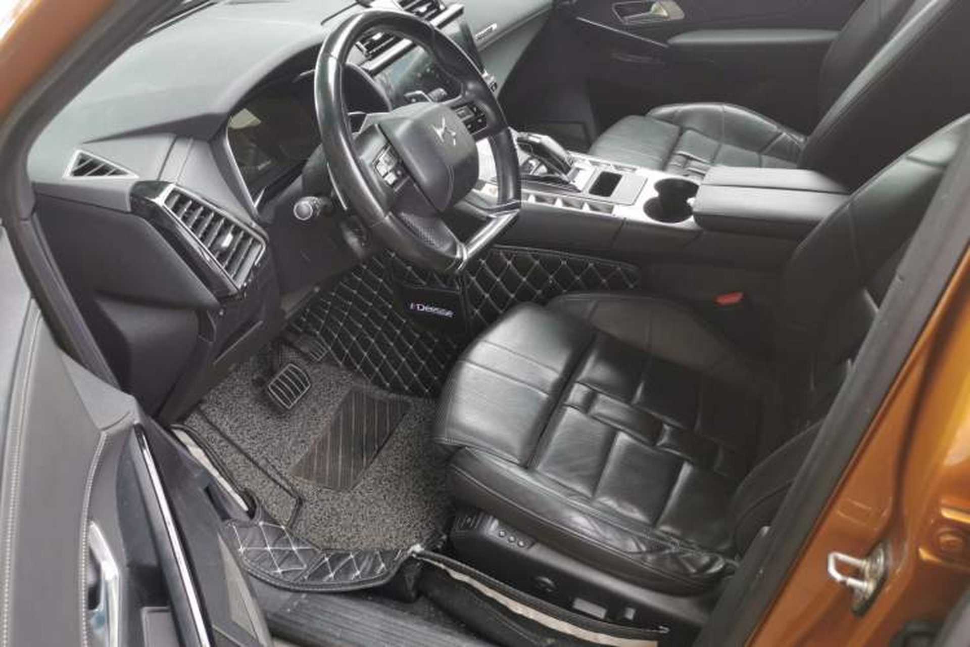 Used DS 7 2018 45THP Opera Edition Interior 3