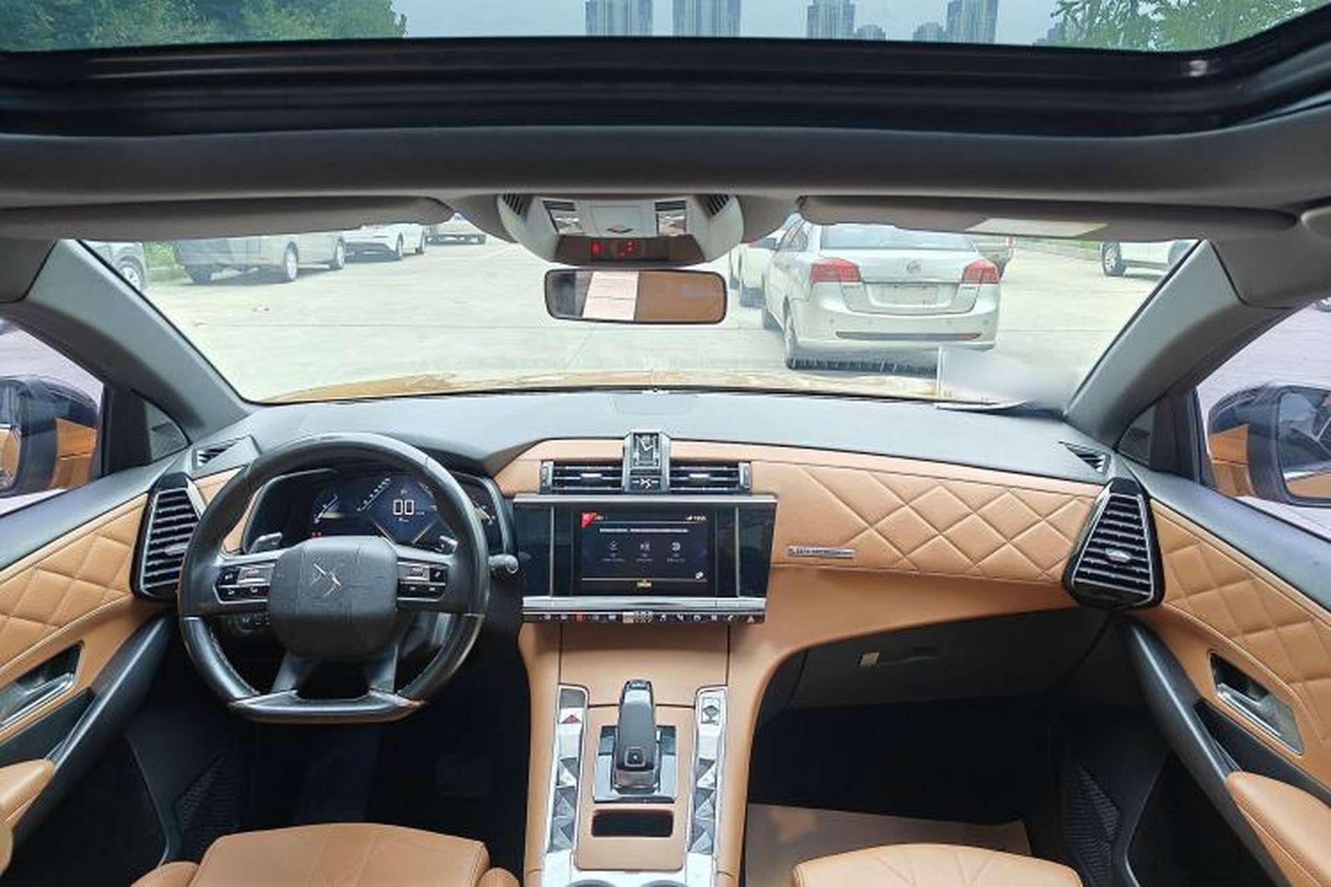 Used DS 7 2018 45THP Rivoli Prestige Edition Interior 3