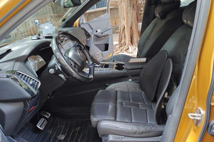 Used DS 7 2018 45THP Opera Edition Left Front Seat