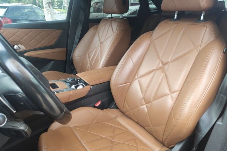 Used DS 7 2018 35THP Pashy Edition Left Front Seat