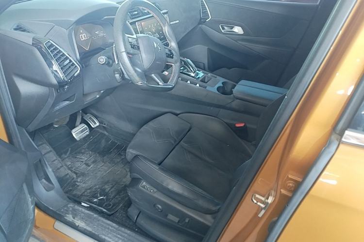Used DS 7 2018 45THP Sport Edition Left Front Seat