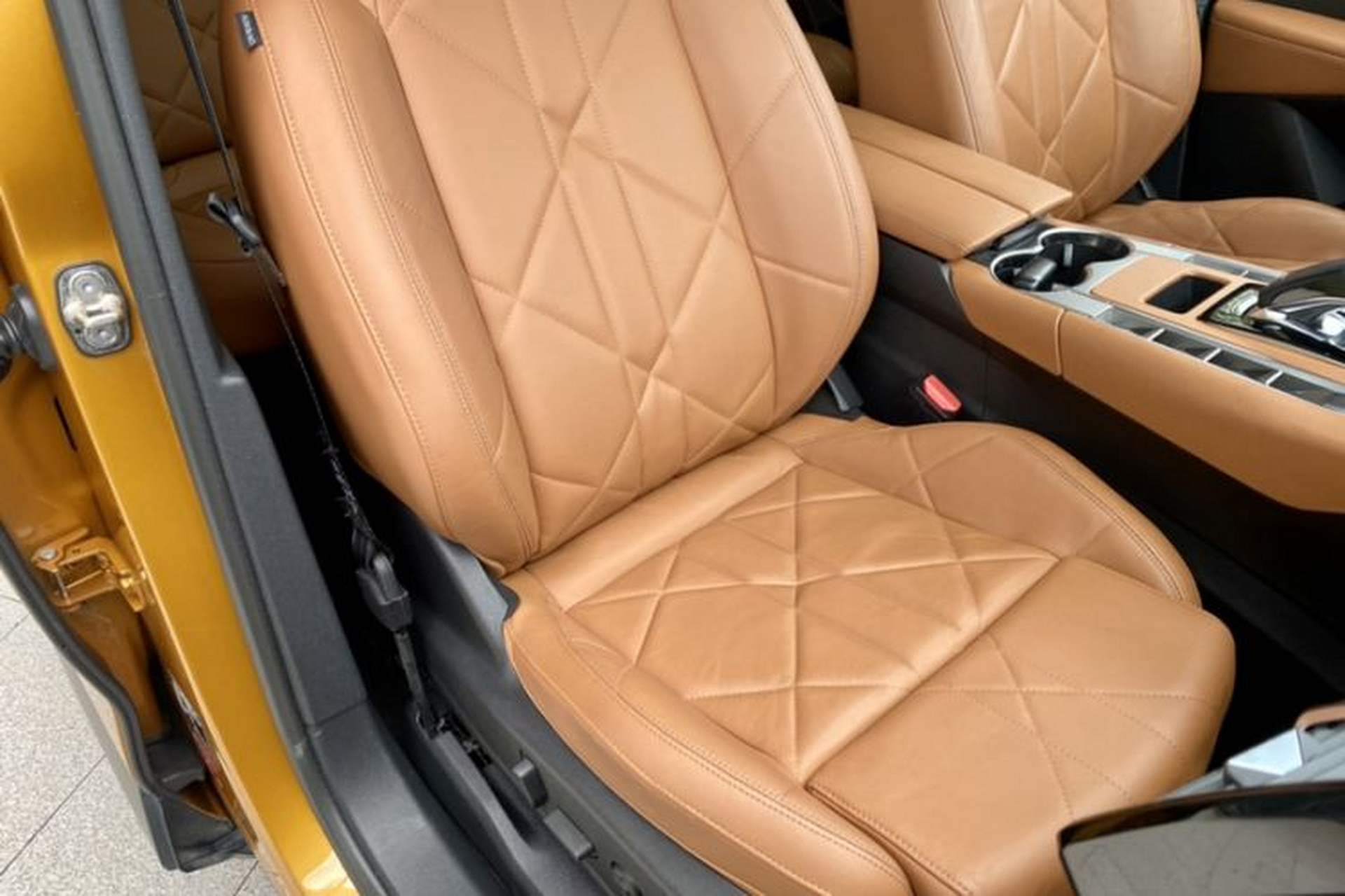 Used DS 7 2018 45THP Rivoli Prestige Edition Right Front Seat