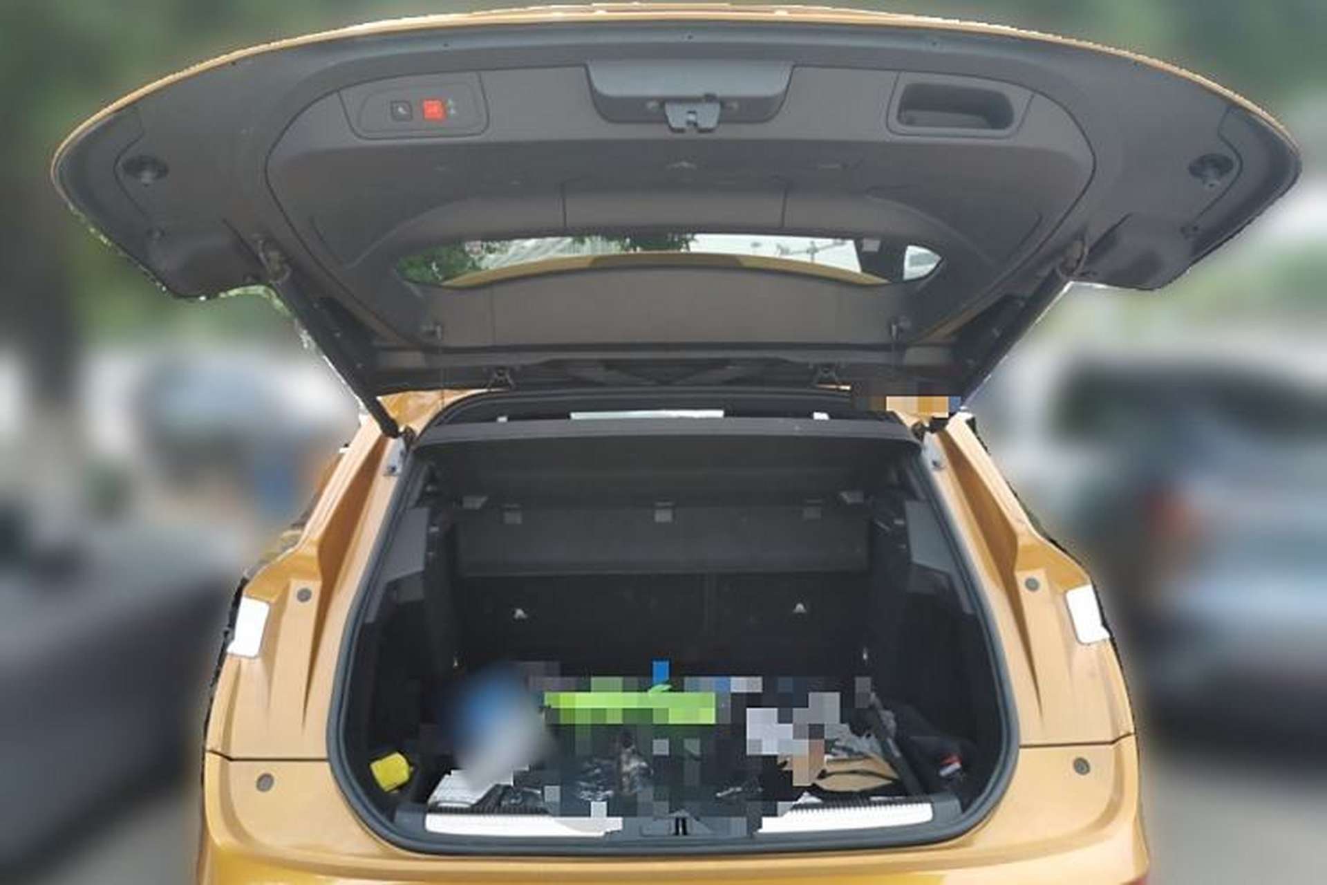 Used DS 7 2018 45THP Opera Edition Trunk