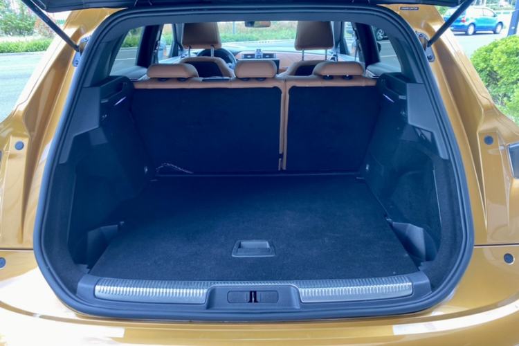 Used DS 7 2018 45THP Rivoli Prestige Edition Trunk