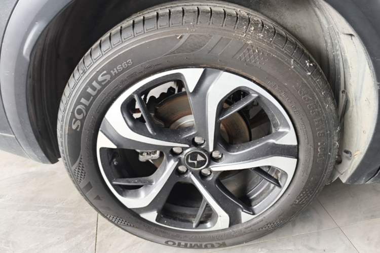 Used DS 7 2020 35THP Montmartre Edition Right Rear Wheel Hub