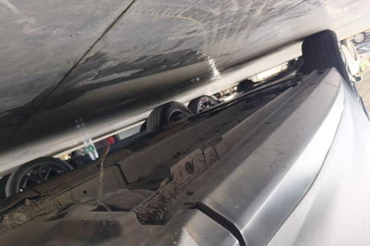 Used DS 7 2020 35THP Montmartre Edition Right Side Sill