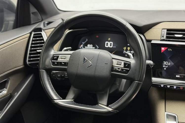 Used DS 7 2020 35THP Montmartre Edition Interior 2