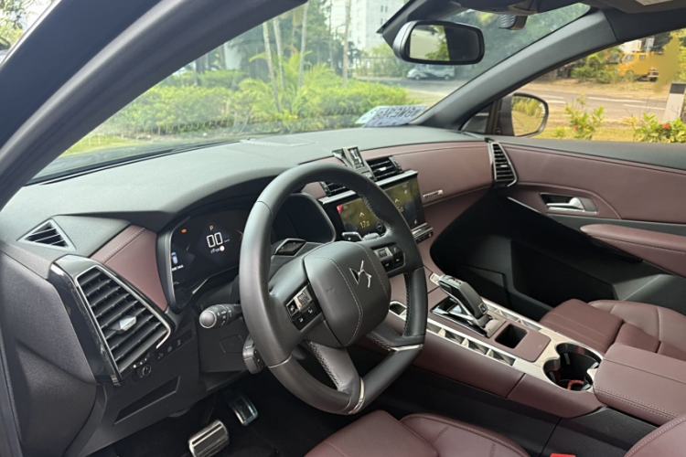 Used DS 7 2020 45THP Opera House Edition Left Front Seat