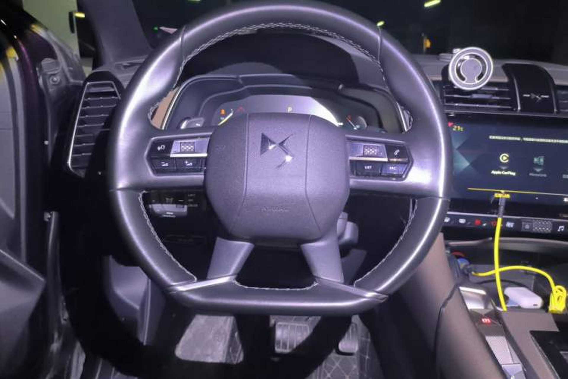 Used DS 7 2020 35THP Montmartre Edition Steering Wheel