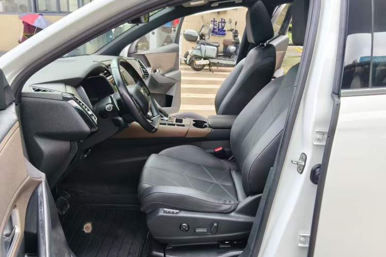 Used DS 7 2020 35THP Montmartre Edition Interior 2
