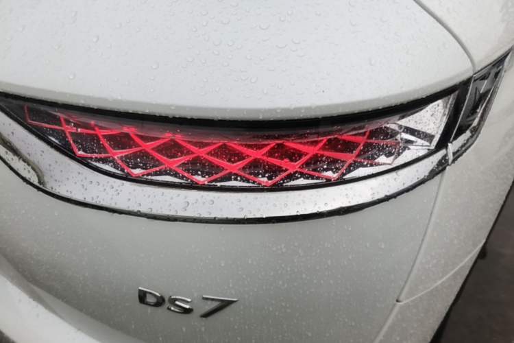 Used DS 7 2020 35THP Montmartre Edition Right Rear Taillight