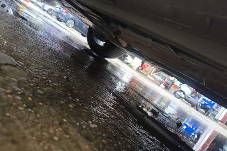 Used DS 7 2020 35THP Montmartre Edition Right Side Sill