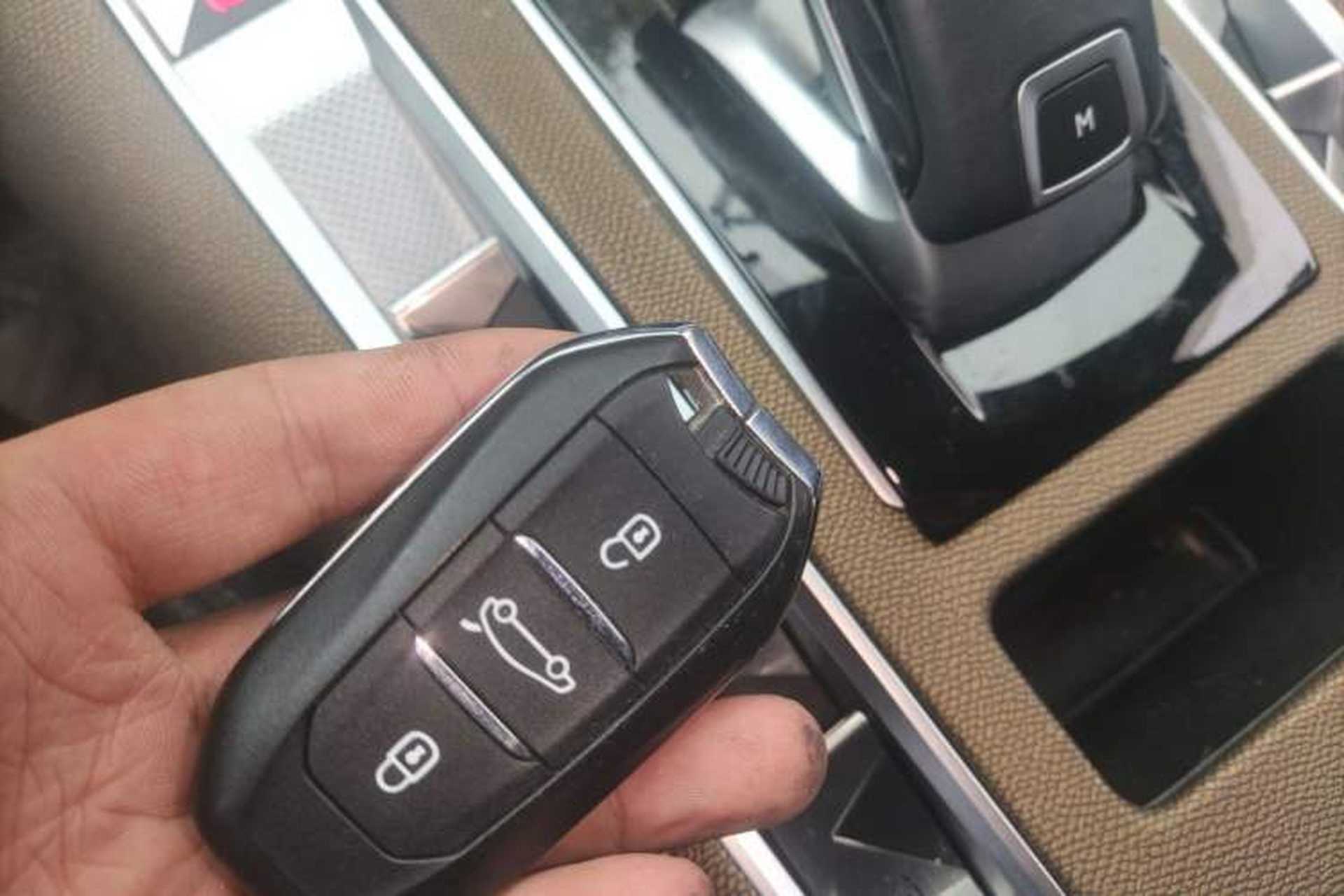Used DS 7 2020 35THP Montmartre Edition Vehicle Key