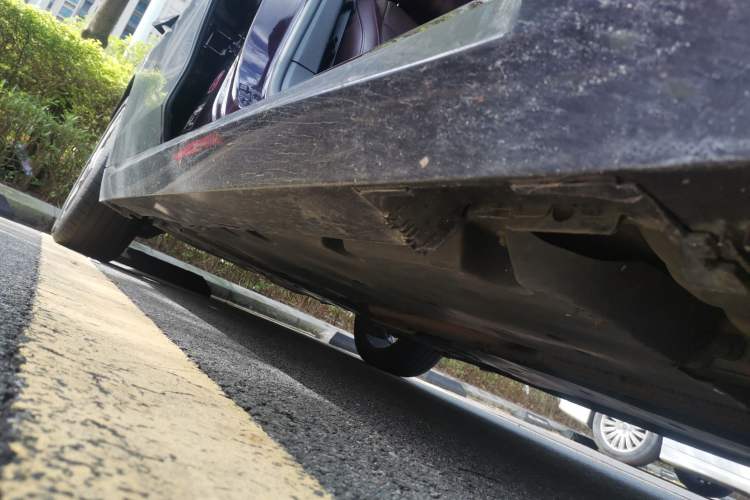 Used DS 9 2021 45THP Opera House Edition Chassis Front Right