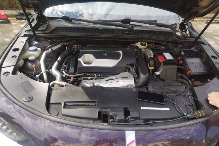 Used DS 9 2021 45THP Opera House Edition Engine Bay