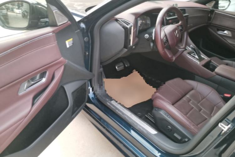 Used DS 9 2021 45THP Opera House Edition Driver Seat