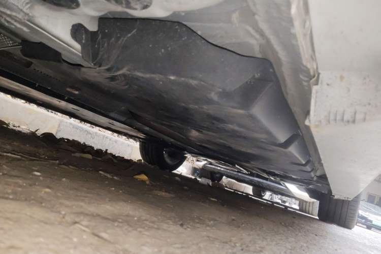 Used DS 9 2021 45THP Opera House Edition Chassis Front Left