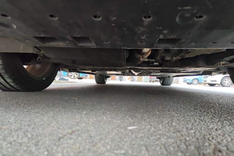 Used DS 9 2022 45THP Rivoli Tech Edition Chassis Front