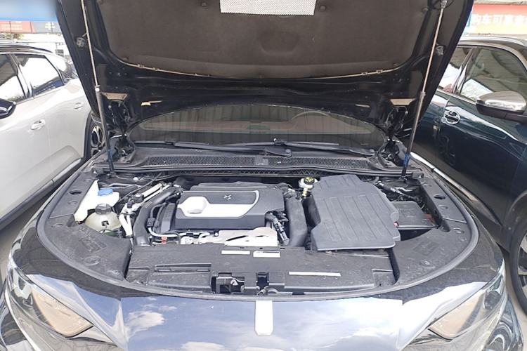 Used DS 9 New Energy 2021 1.6T E-TENSE Opera Plug-in Hybrid Edition Engine Bay