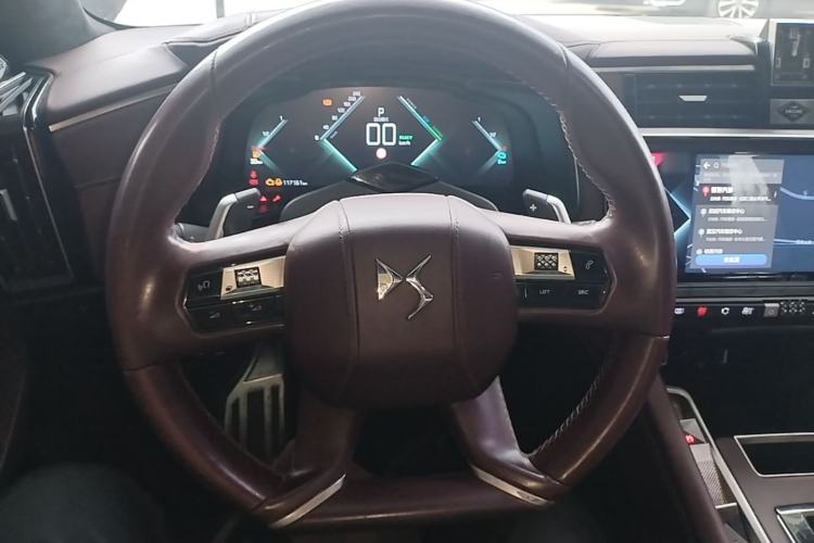 Used DS 9 New Energy 2021 1.6T E-TENSE Opera Plug-in Hybrid Edition Steering Wheel
