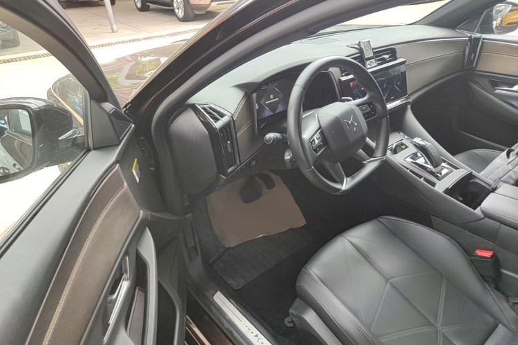 Used DS 9 New Energy 2021 1.6T E-TENSE Montmartre Advanced Plug-in Hybrid Driver Seat
