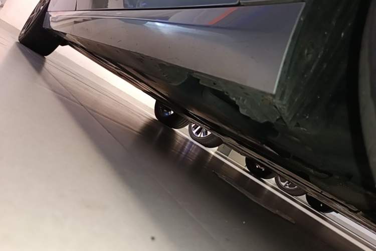 Used DS 9 New Energy 2021 1.6T E-TENSE Rivoli Plug-in Hybrid Edition Right Side Sill