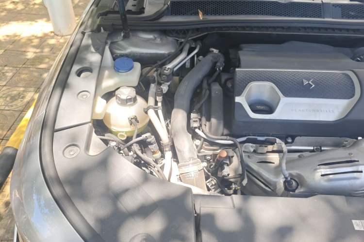 Used DS 9 New Energy 2021 1.6T E-TENSE Opera Plug-in Hybrid Edition Engine Bay Right
