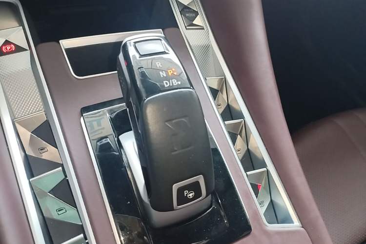 Used DS 9 New Energy 2021 1.6T E-TENSE Opera Plug-in Hybrid Edition Gear Lever