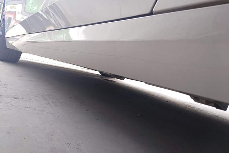 Used DS 9 New Energy 2021 1.6T E-TENSE Opera Plug-in Hybrid Edition Left Side Sill