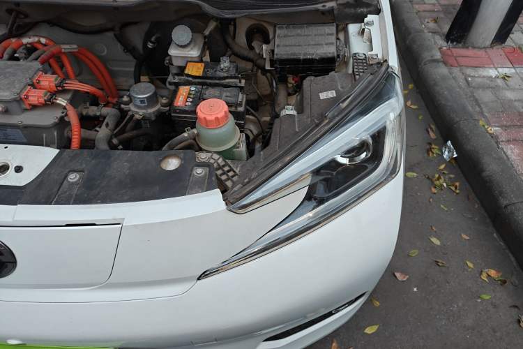 Used Electric House YOUNG Light XiaoXin 2023 408KM Pearl Edition Engine Bay Left
