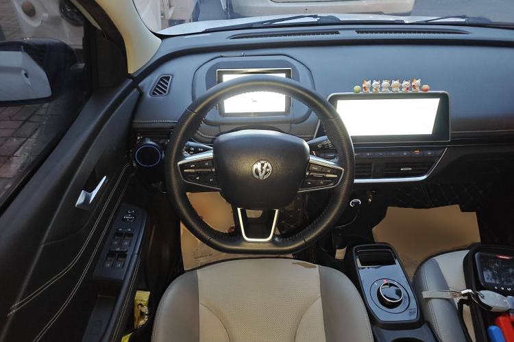 Used Electric House YOUNG Light XiaoXin 2023 408KM Pearl Edition Steering Wheel