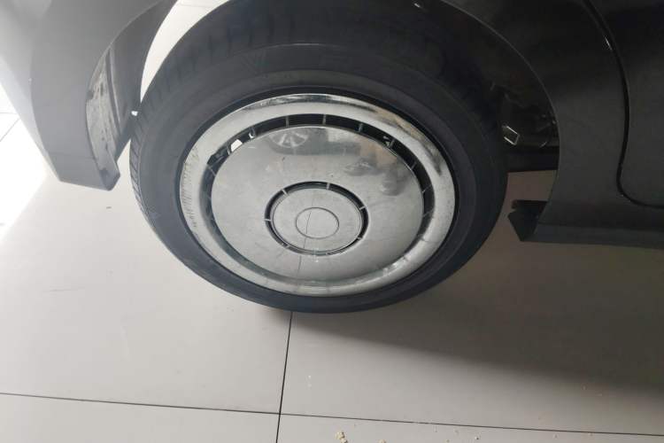 Used Electric House YOUNG Light XiaoXin 2021 S400 4-seater Right Rear Wheel Hub