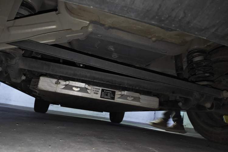 Used Electric House YOUNG Light XiaoXin 2021 L400 4-seater Chassis Rear