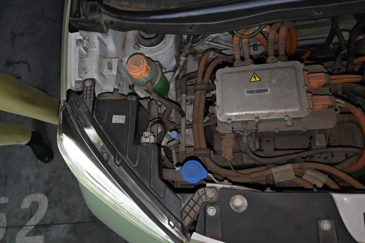 Used Electric House YOUNG Light XiaoXin 2021 L400 4-seater Engine Bay Right
