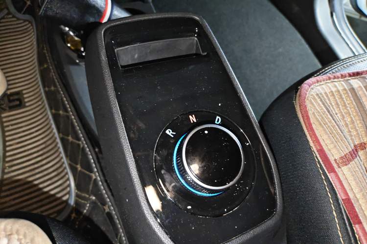 Used Electric House YOUNG Light XiaoXin 2021 L400 4-seater Gear Lever