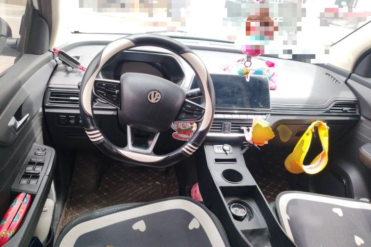 Used Electric House YOUNG Light XiaoXin 2021 S400 4-seater Center Console