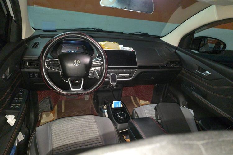 Used Electric House YOUNG Light XiaoXin 2021 L400 4-seater Center Console