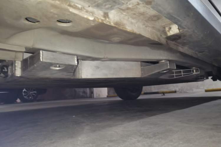 Used Electric House YOUNG Light XiaoXin 2021 S400 5-seater Chassis Front Left