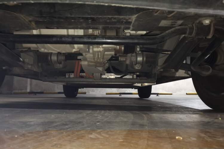 Used Electric House YOUNG Light XiaoXin 2021 S400 5-seater Chassis Front