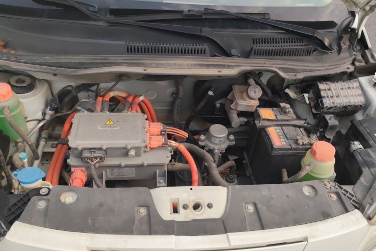 Used Electric House YOUNG Light XiaoXin 2021 S400 4-seater Engine Bay