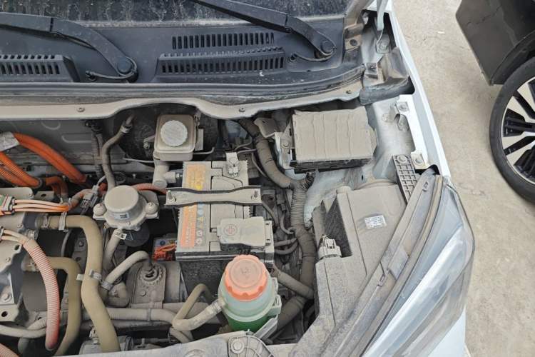 Used Electric House YOUNG Light XiaoXin 2021 S400 4-seater Engine Bay Left