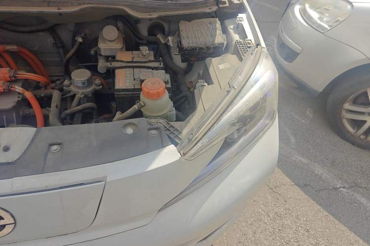 Used Electric House YOUNG Light XiaoXin 2021 L400 4-seater Engine Bay Left