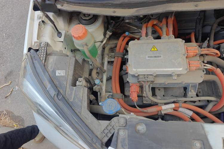 Used Electric House YOUNG Light XiaoXin 2021 L400 4-seater Engine Bay Right