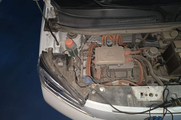 Used Electric House YOUNG Light XiaoXin 2021 L400 4-seater Engine Bay Right