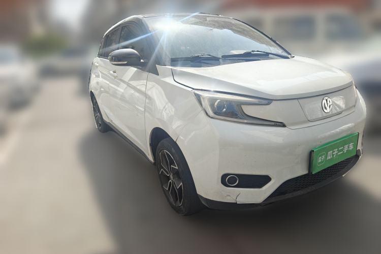 Used Electric House YOUNG Light XiaoXin 2021 L400 4-seater Front Right 45 Deg