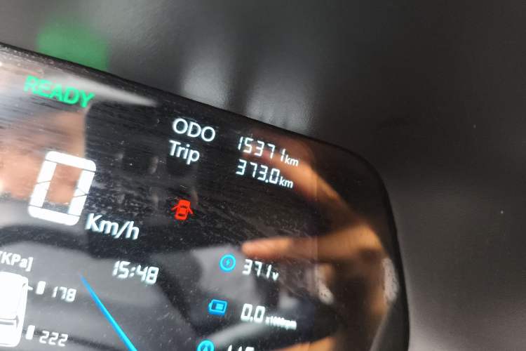 Used Electric House YOUNG Light XiaoXin 2021 S400 4-seater Odometer Close Up