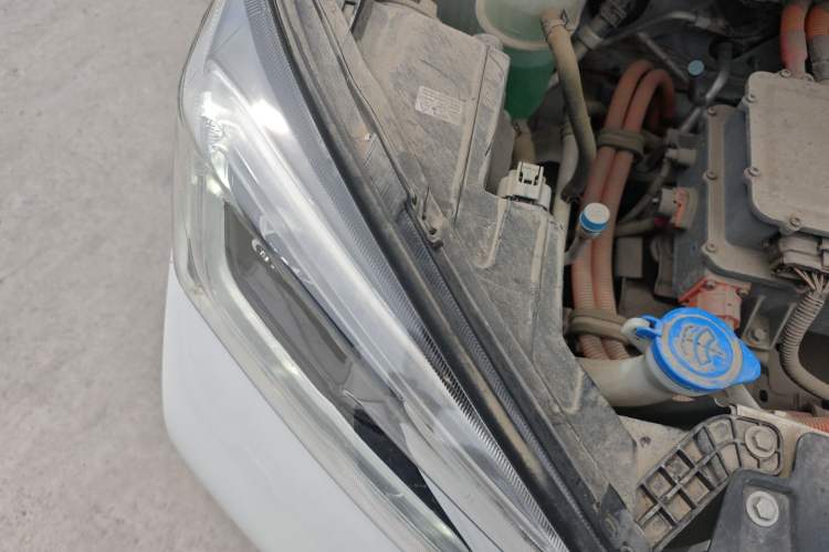 Used Electric House YOUNG Light XiaoXin 2021 Business Edition 4 Seats Right Front Headlight