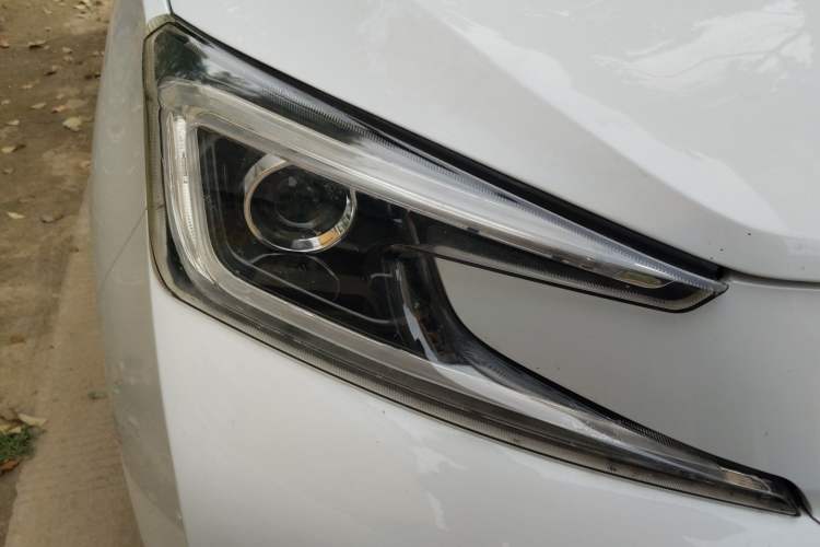 Used Electric House YOUNG Light XiaoXin 2021 S400 4-seater Right Front Headlight